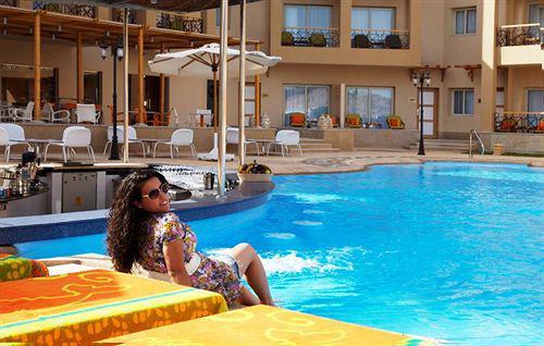 Legend Hotel Beirut Esterno foto